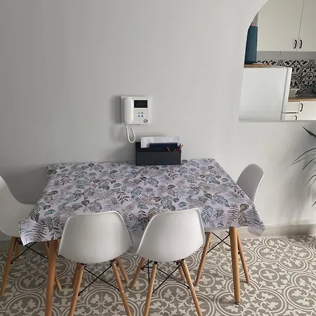 Train Station Appartament